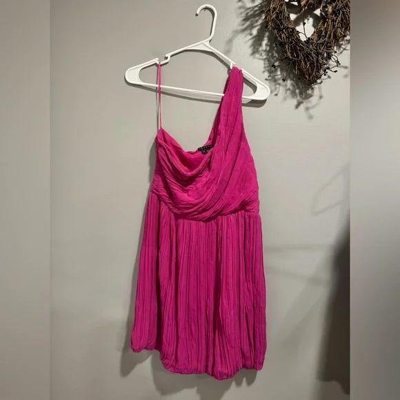 Theory Taliana Georgette Dress Rubellite Pink One Shoulder Bubble Hem Women’s 8 - Picture 3 of 8